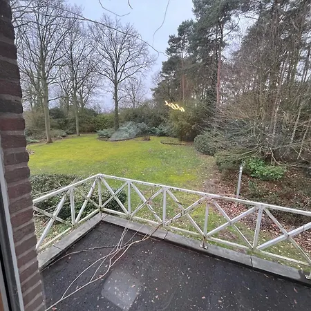 Silk And Stone Manor Couette-café 3*