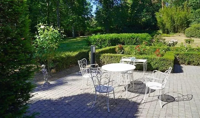 Bed & Breakfast Silk And Stone Manor Grez-Doiceau