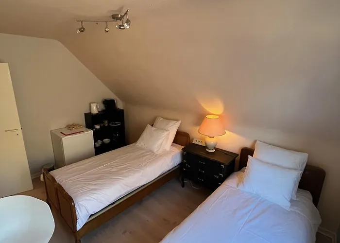 Bed & Breakfast Silk And Stone Manor Grez-Doiceau
